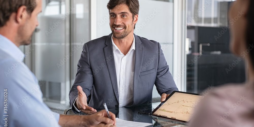 AdobeStock_316761024_Preview